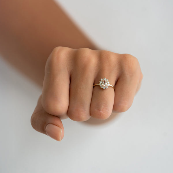 evelina-sunburst-morganite-