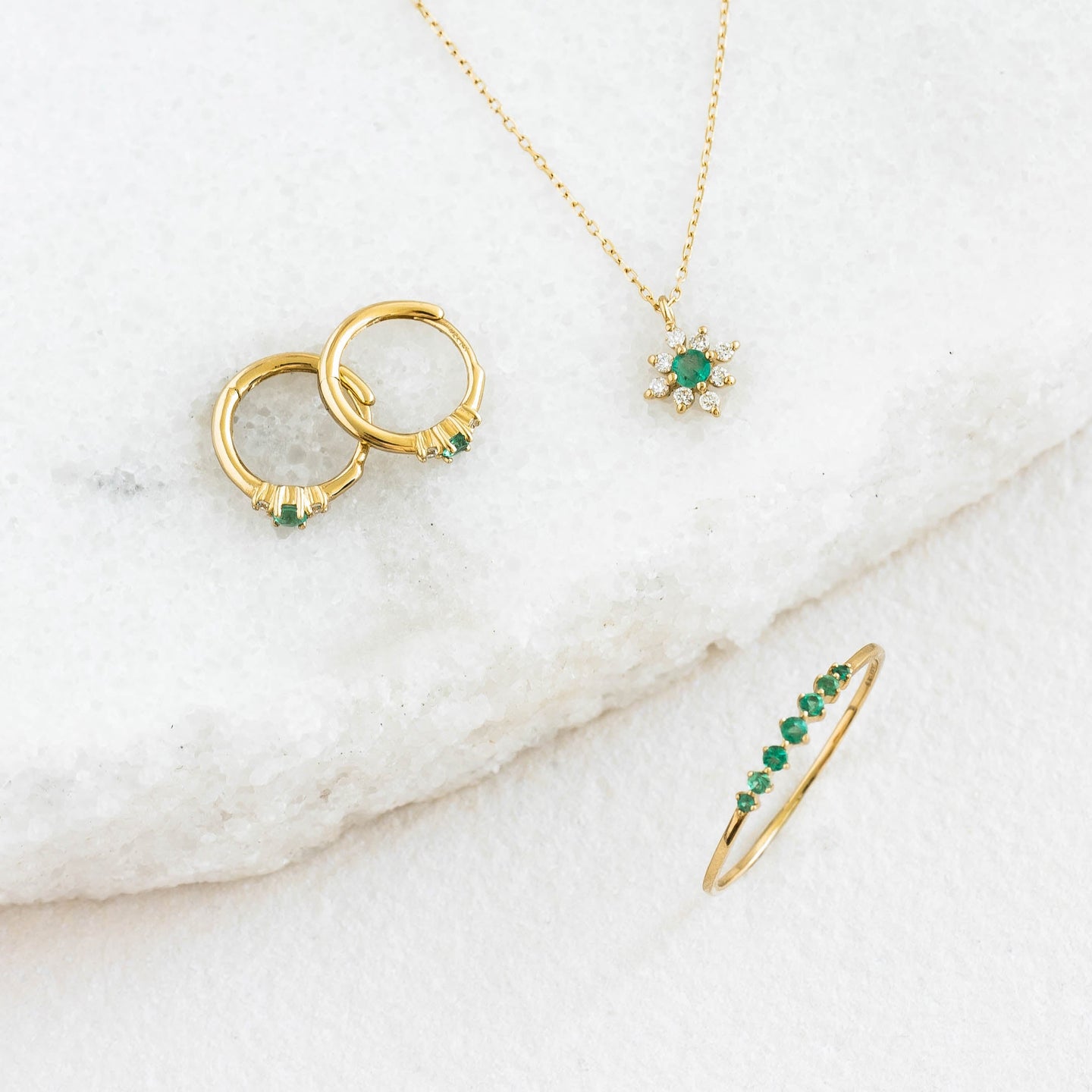 Emerald Huggie Earrings 14k Gold - Etta