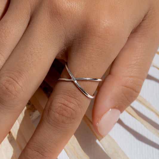 Silver Criss Cross Ring