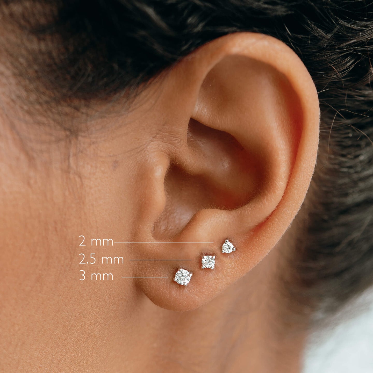 14k White Gold Diamond Stud Earrings 3mm - Aria