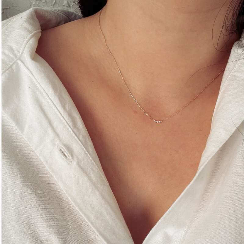 Lab Grown Diamond Curved Bar Necklace White Gold - Jemma | Linjer