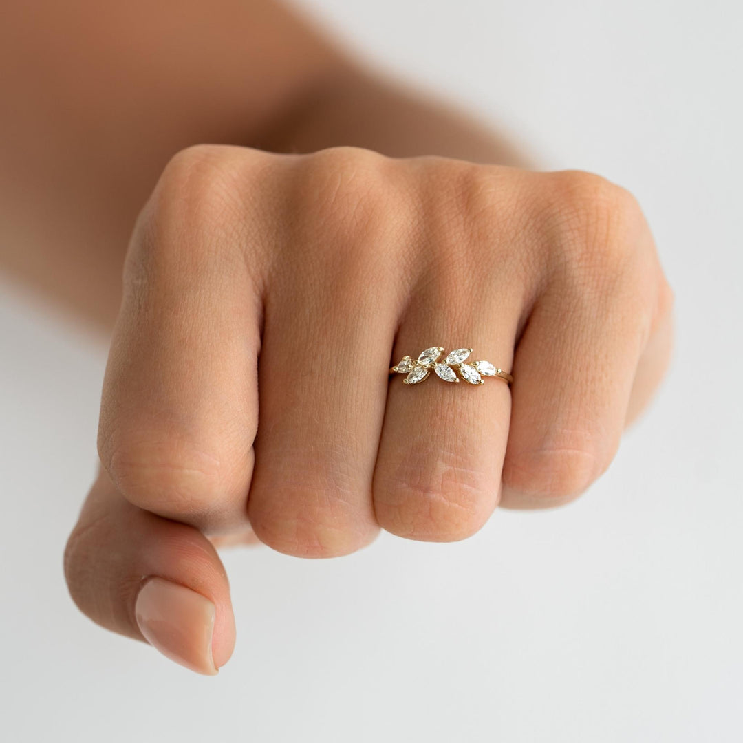 Lab Grown Diamond Leaf Ring 14k Gold - Freya | Linjer Jewelry