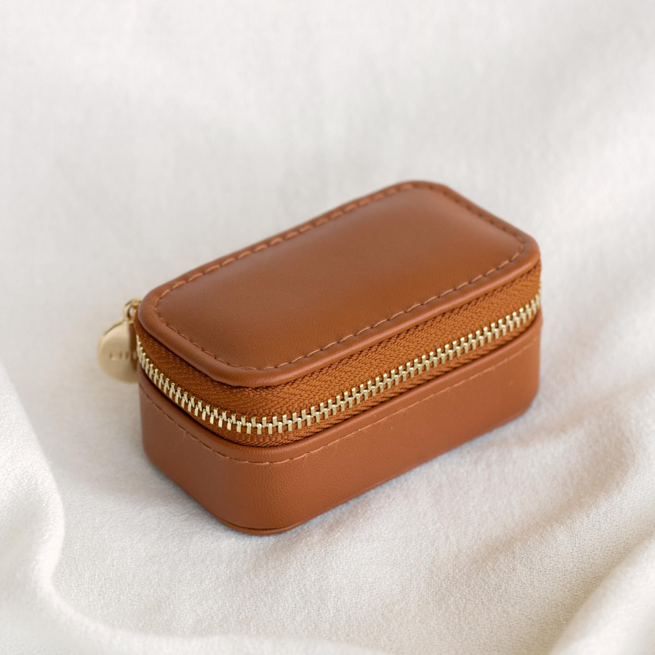 Mini Travel Jewelry Case - Cognac | Linjer Jewelry