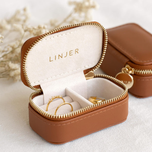 Mini Travel Jewelry Case Cognac Linjer Jewelry