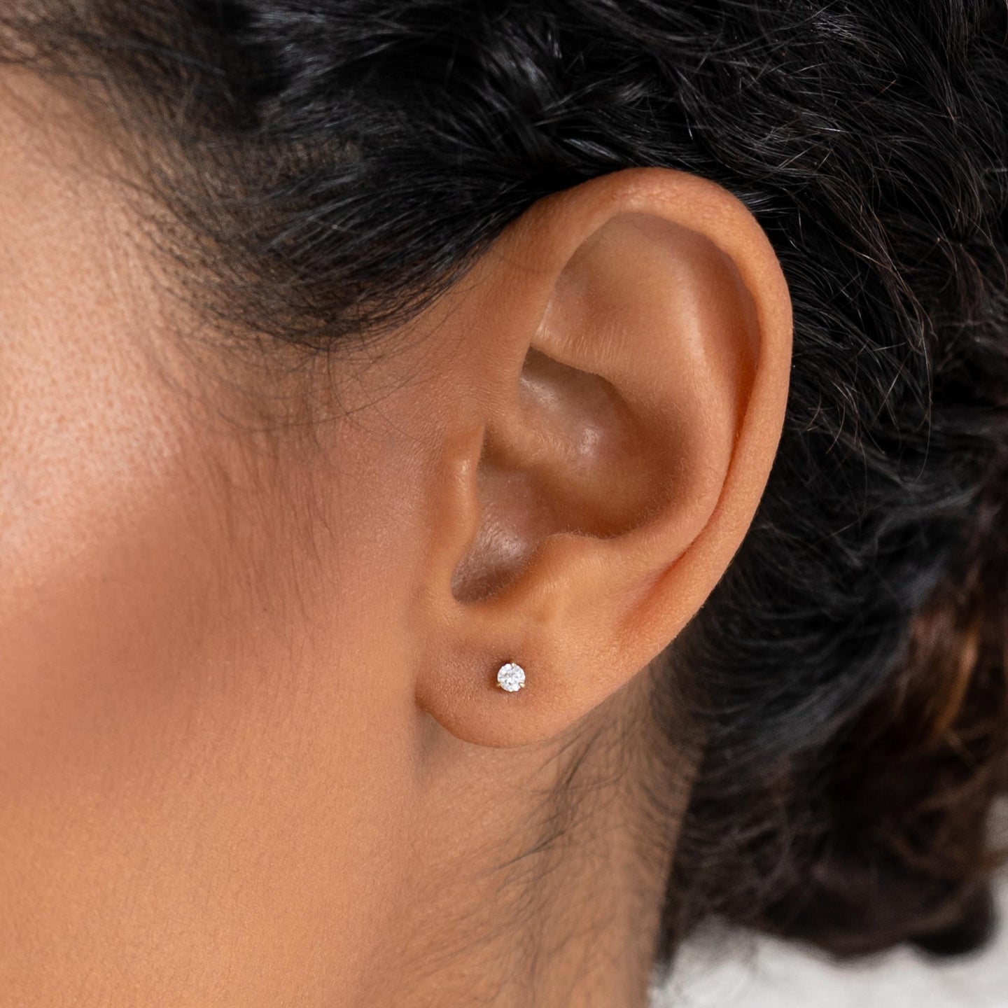 April Birthstone Stud Earrings 14k Gold - White Sapphire