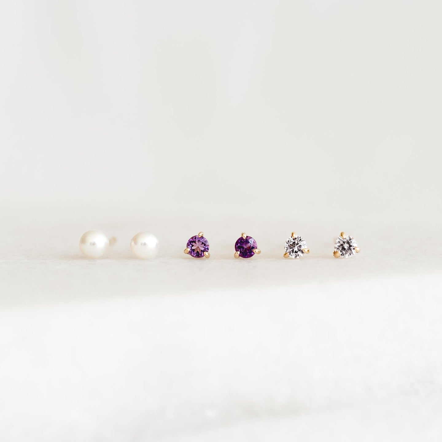 June Birthstone Stud Earrings 14k Gold - Pearl