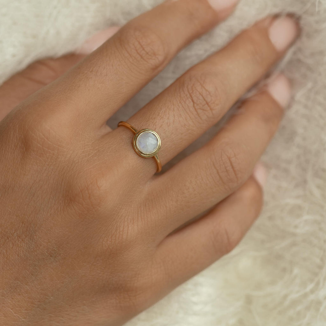 よ*こ様 GIGI ジジ　 moonstone ring ムーンストー Adjustable Moonstone Ring Flourish - June Birthstone – Moon Magic