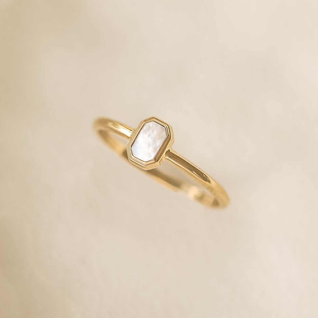 Mother of Pearl Ring 14k Gold - Maren | Linjer Jewelry