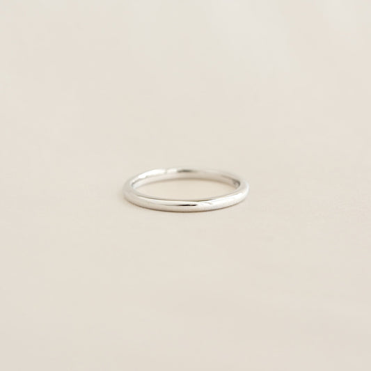 Round White Gold Band - Marni