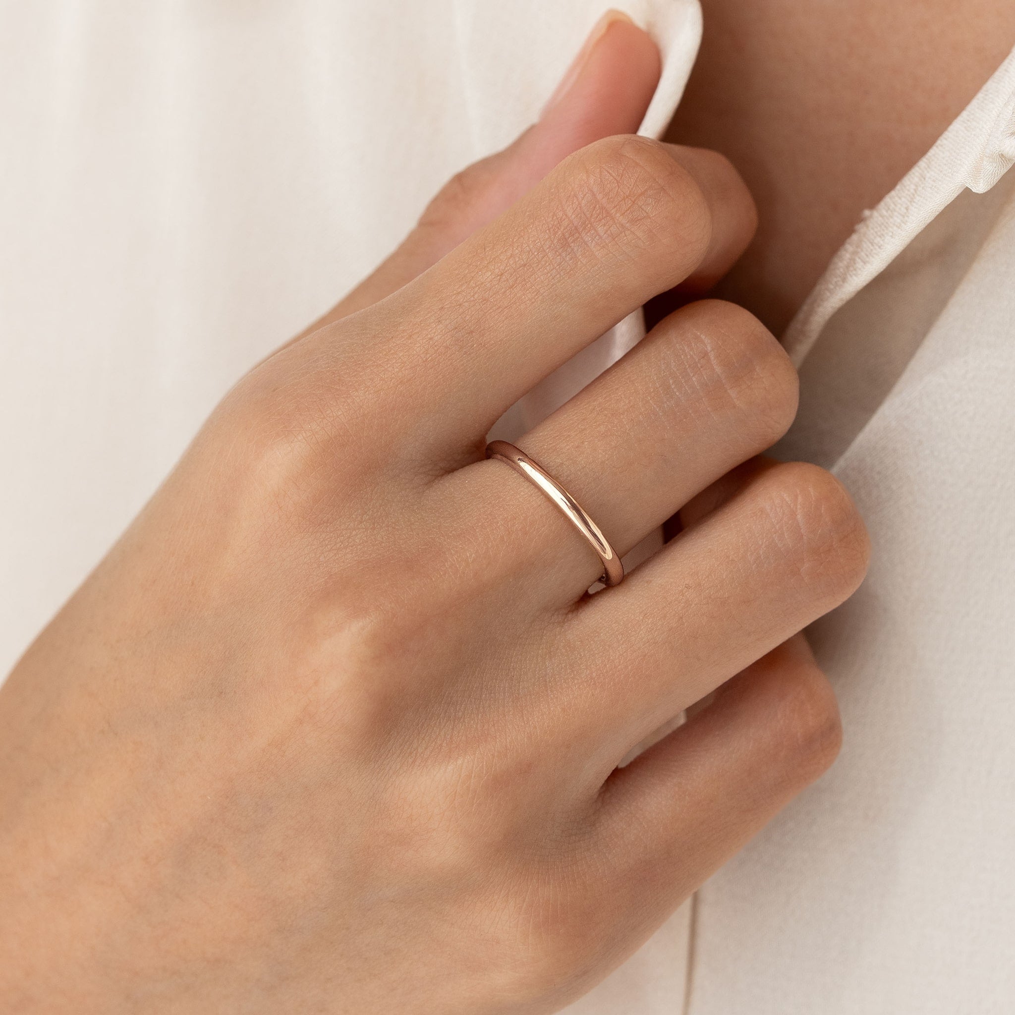 Round Rose Gold Band - Marni | Linjer Jewelry