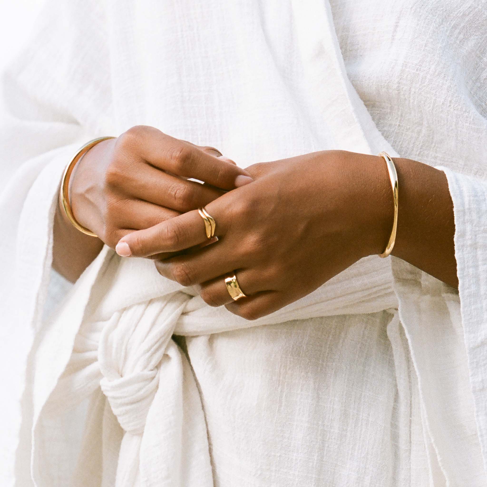 Gold Organic Bangle S - Aelia | Linjer Jewelry