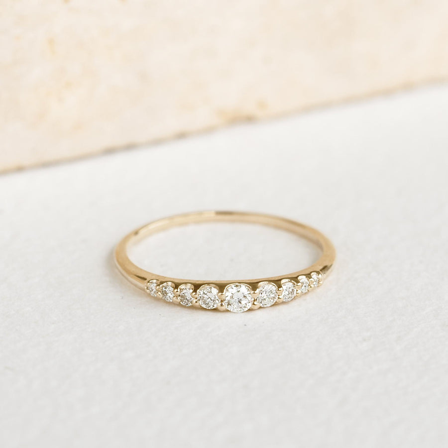 Graduated Diamond Ring 14k Gold - Zoe | Linjer Jewelry