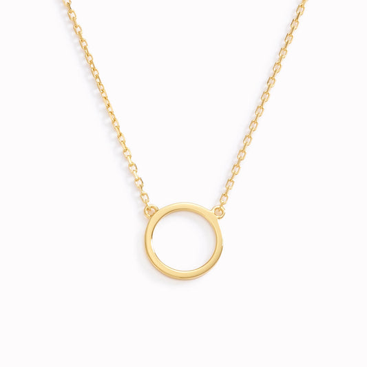 Circle pendant necklace on gold vermeil chain