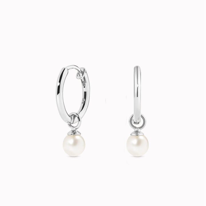 Pearl Huggie Earrings Silver - Kirsten | Linjer Jewelry