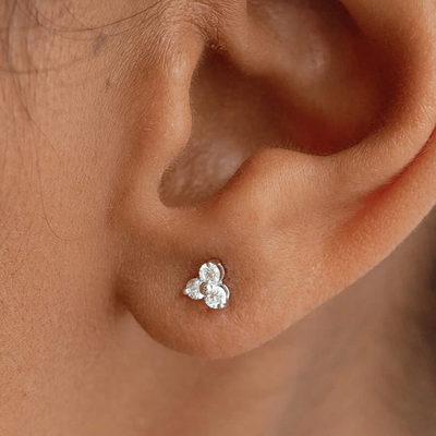 4 cs of diamonds - 14k White Gold Diamond Stud Earrings - Trillium