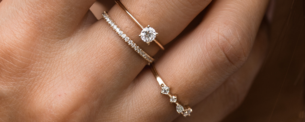 How to Stack Rings - Solitaire Diamond Ring - Diamond Pave Band - Diamond Ring - Ilse 