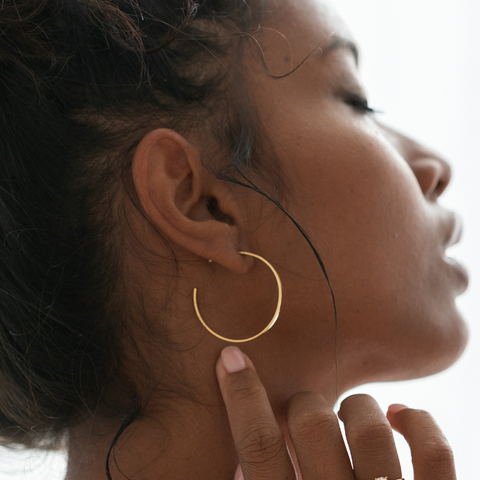 Britt large hoop earrings