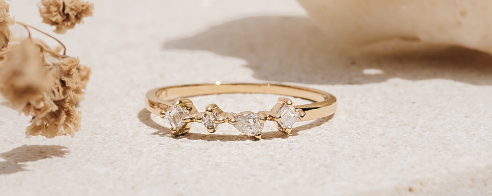 Unique Engagement Ring - Diamond Ring Ilse Luxe 