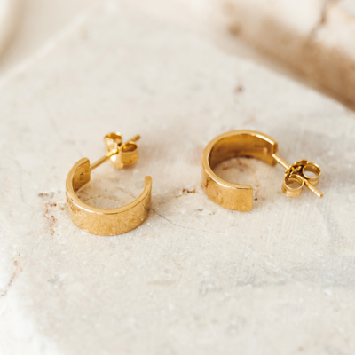 Minimalist Earrings - Chunky Gold Hoop Earrings - Sissel