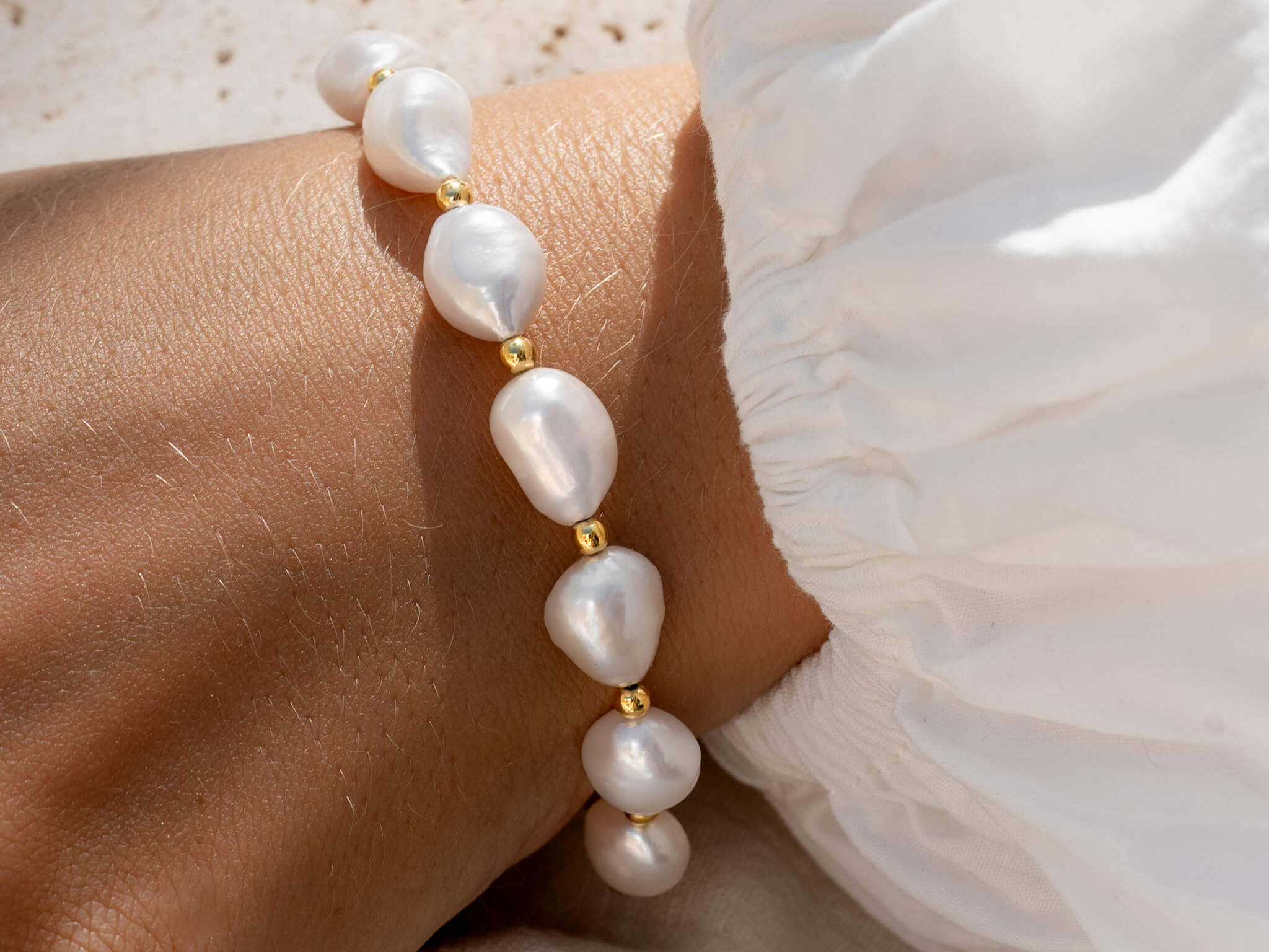 Bridesmaids Jewelry - Pearl Bracelet - Ingrid