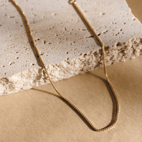 Narvik box chain necklace