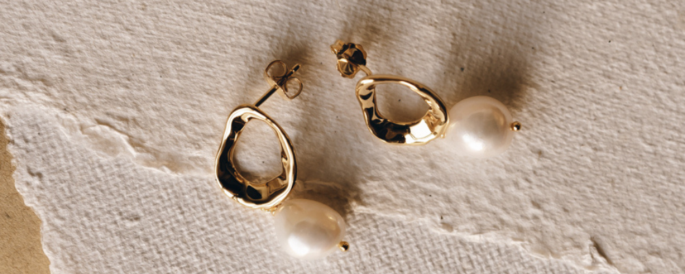 Everyday Earrings - Pearl Drop Earrings 