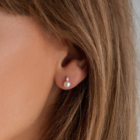 Eline silver pearl earrings